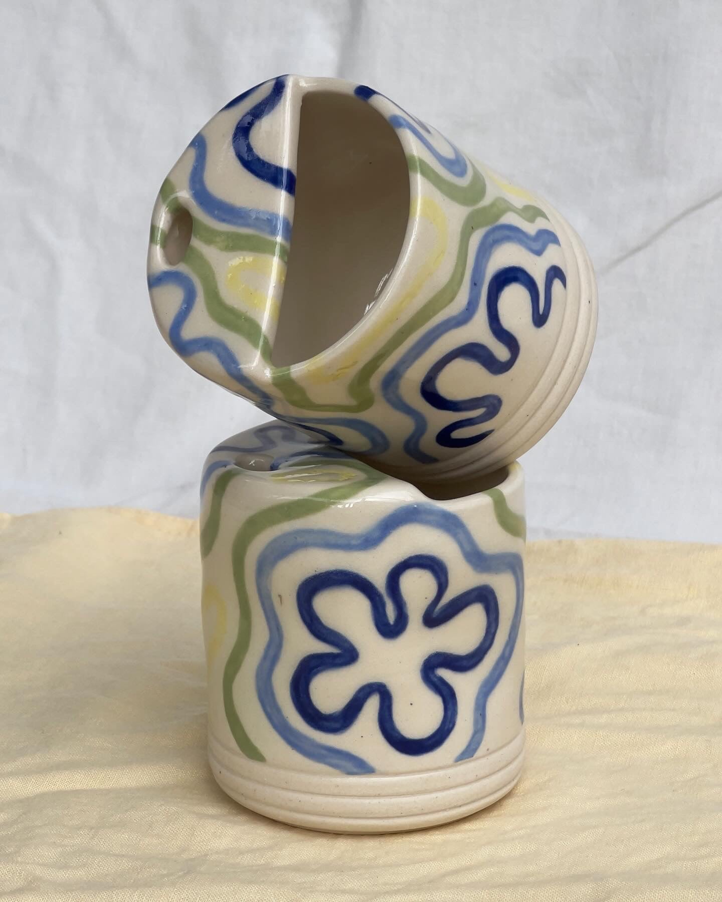 Moulded keep cups